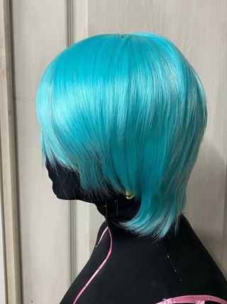 Peluca azul corta Halloween carnaval 