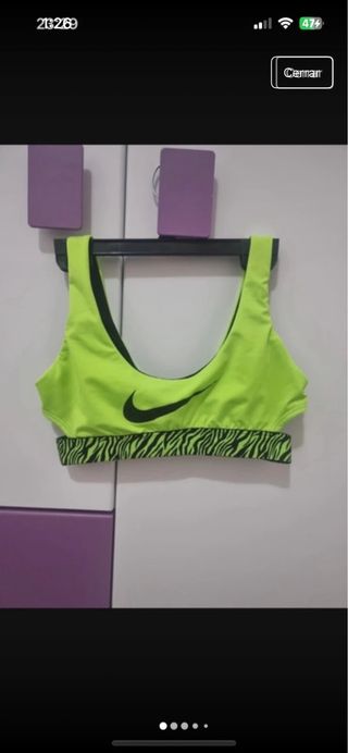Top deportivo nike