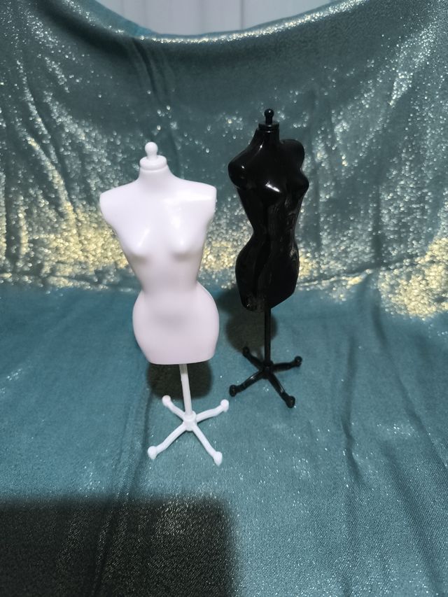 Manichini per vestiti Barbie