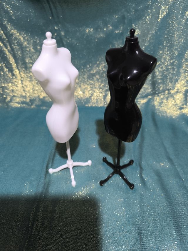 Manichini per vestiti Barbie