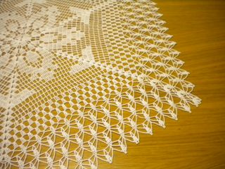 CENTROTAVOLA BIANCO FATTO A MANO IN COTONE 49x57CM