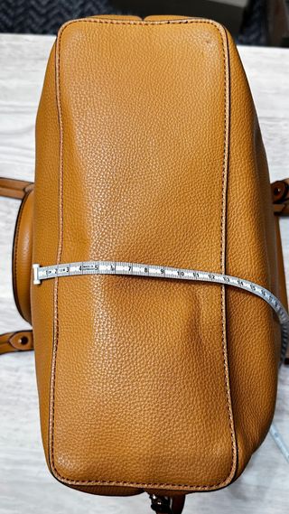 Bolso Parfois L ante combinado color camel mostaza