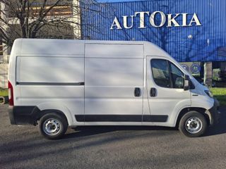 FIAT Ducato 33 2.3 Multijet Furgón Medio Alto 96kW