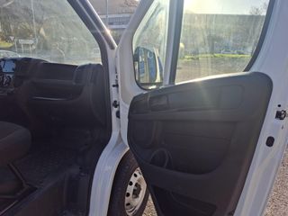 FIAT Ducato 33 2.3 Multijet Furgón Medio Alto 96kW