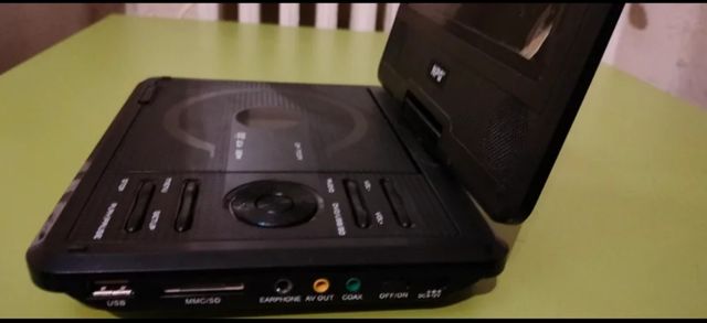 REPRODUCTOR DVD PORTÁTIL