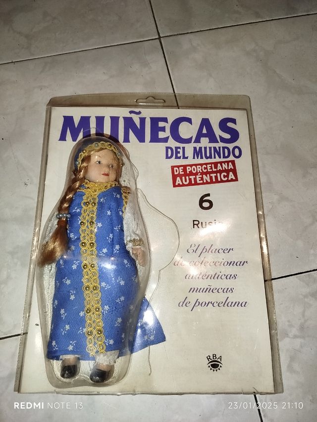 Muñecas porcelana del mundo RBA