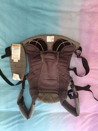 Mochila Porteo Ergobaby Adapt Cool Air Mesh