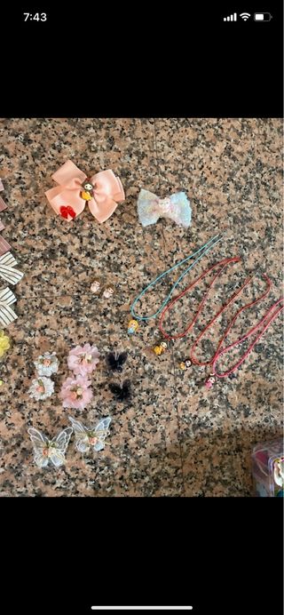 Fermagli e collana per capelli neonata/bambina