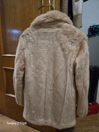 Abrigo de pelo de pull and bear