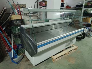 Vitrina coreco 2 mtrs