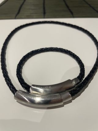 Colgante y pulsera Police