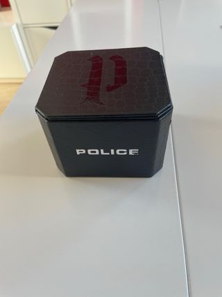 Colgante y pulsera Police