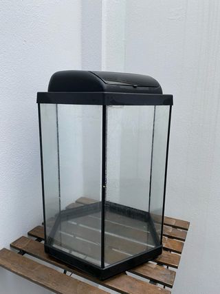 Pecera/ Acuario Hexagonal de 60 Litros