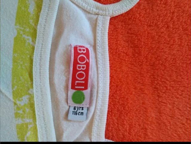 **Camisetas tirantes niña. Talla 6 años.
Boboli: 6