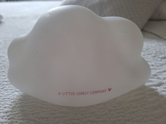 Lámpara nube quitamiedos