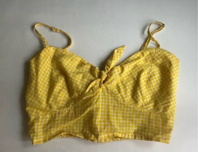 Crop top amarillo