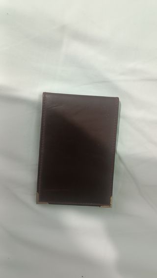 Portafoglio con porta assegni