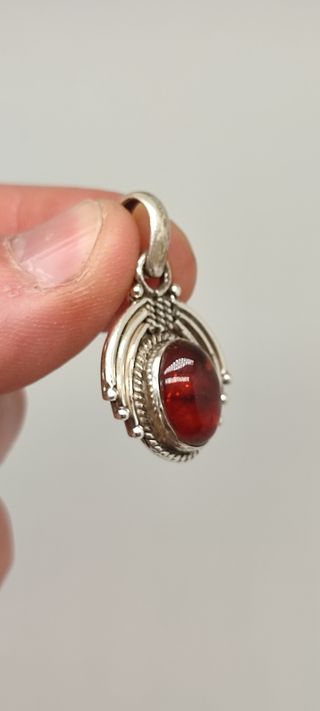 Colgante de plata y Ámbar.