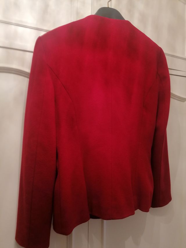 Chaqueta cashmere t. 38,40 granate.