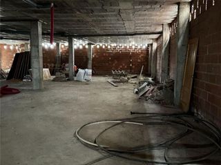 Local comercial en venta en Talayuela