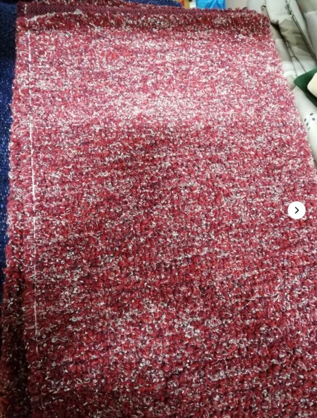 Alfombra 140x190 aprox