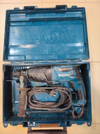 Martillo ligero makita 2630
