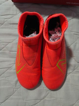 Botas futbol New Balance