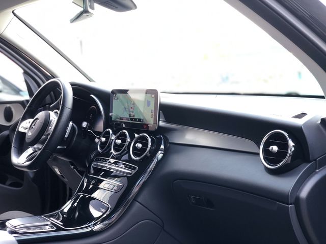 MB GLC 300de 4MATIC AMG LINE AUTO.