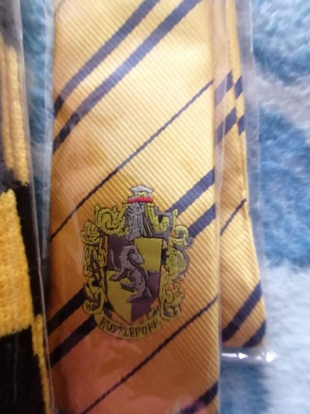 Bufanda y Corbata Hufflepuff