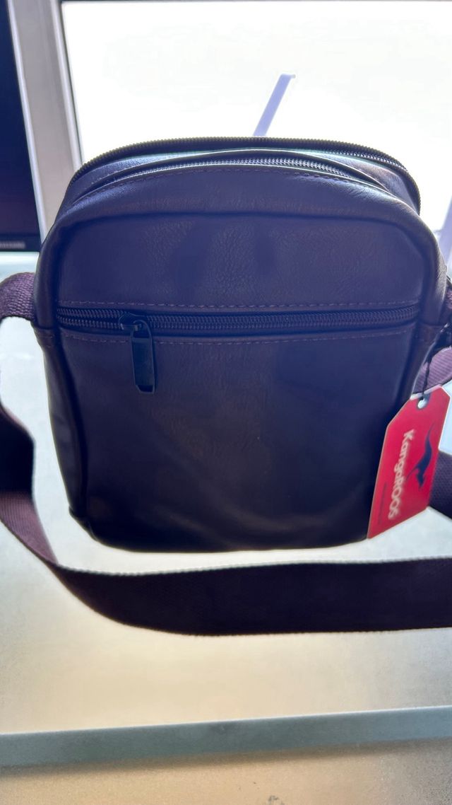 Bolso hombre bandolera Kangaroos.