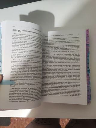 Teoría del derecho (Volumen I) (Papel + e-book): Fundamentos de teoría comunicacional del derecho.