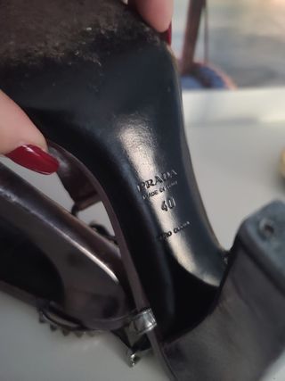 Sandalias tacón Prada
