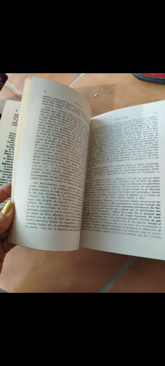 Libro Franco, El hombre y su nación