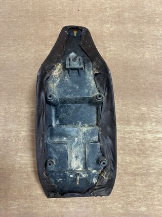 Asiento derbi Bi3 80cc