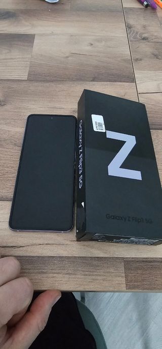 Samsung Z flip 3 5g color violeta