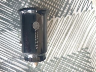 Cargador movil para el coche