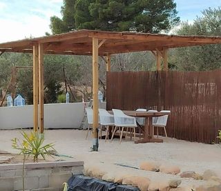 Sombrillas de carri verzo mimbre