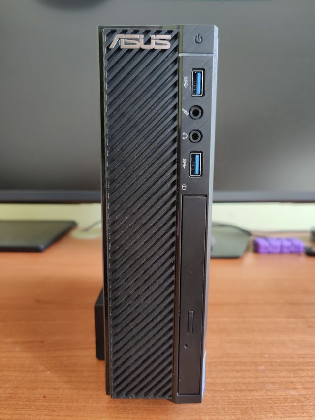 Mini PC ASUS BT1AE