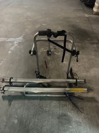 Porta bicicleta todoterreno para rueda de repuesto