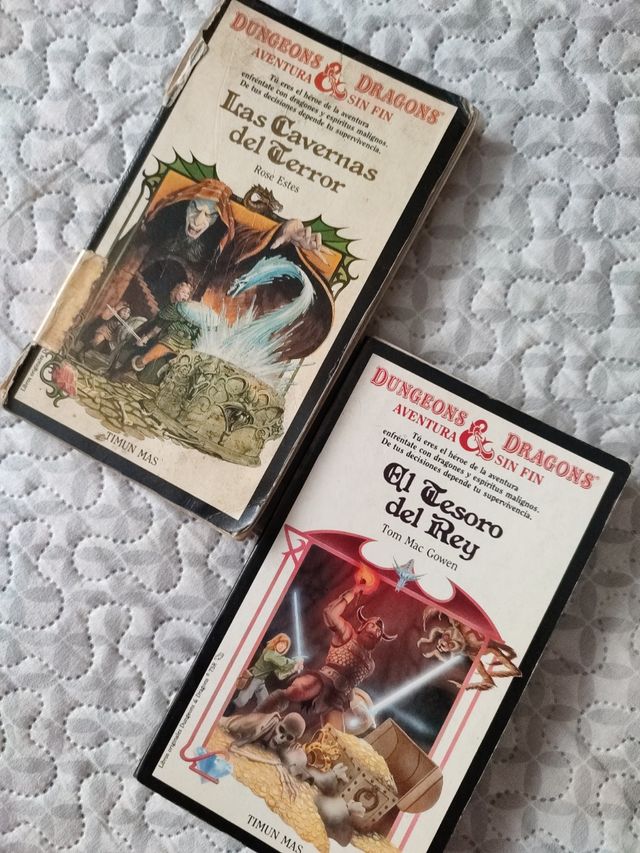 Las Cavernas Del Terror/Dungeon of Dread (Dungeons & Dragons Endless Quest Books) (Spanish Edition)