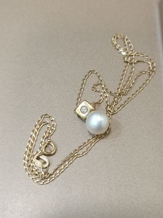 Cadena oro con colgante perla 