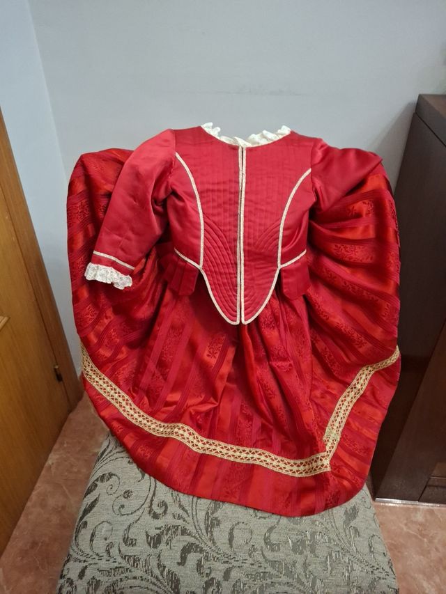 Vestido falllera niña rojo y dorado