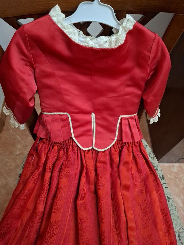 Vestido falllera niña rojo y dorado