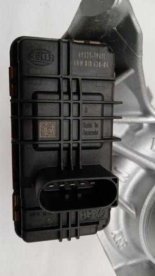 4933500640 turbo BMW