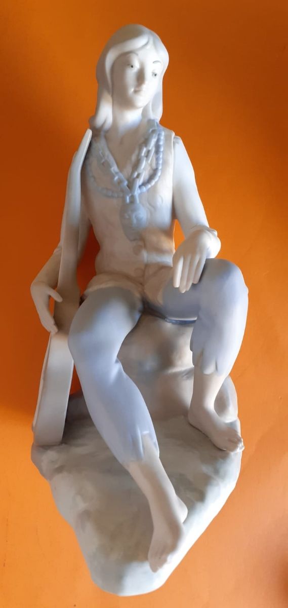 Lladró figura