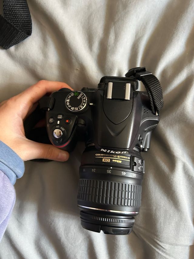 Nikon 3200