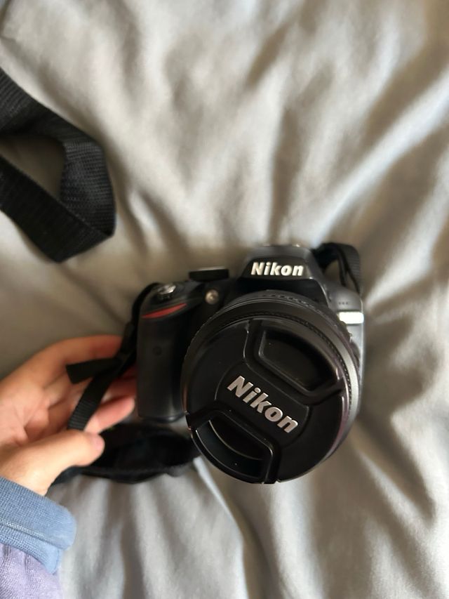 Nikon 3200