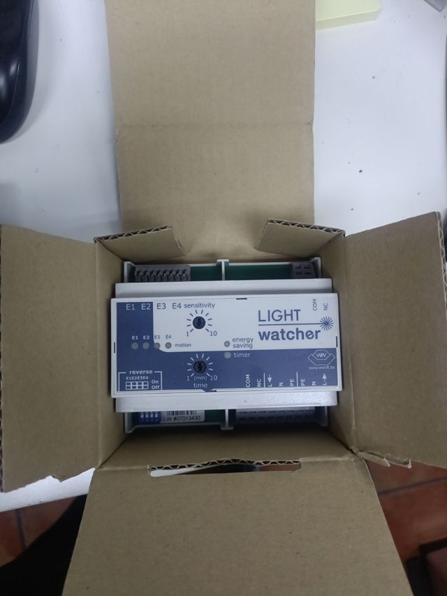 Light watcher ahorro de energía 