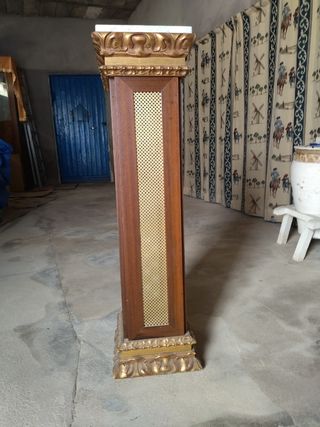 Columna decorativa