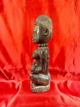 Estatuilla de maternidad Pfemba etnia Bakongo